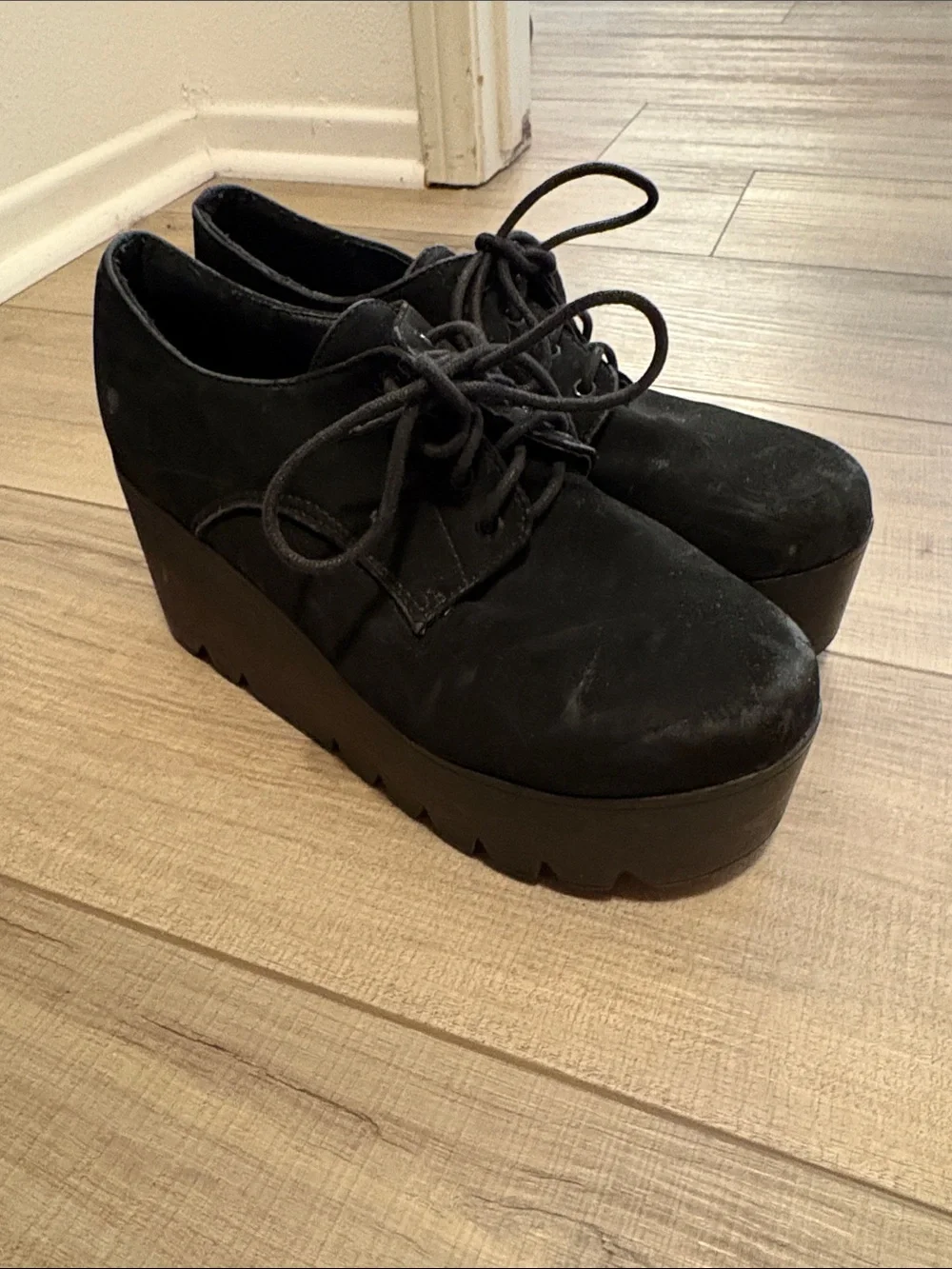 Top Moda Black Faux Suede Platform Wedge Oxford Shoes Size 8